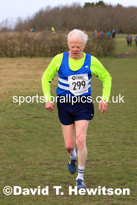 Womens and mens 35 to 65 plus, 2022 NEMAA Open Cross Country Champs., Wallsend, Tyne and Wear. Photo: David T. Hewitson/Sports for All Pics